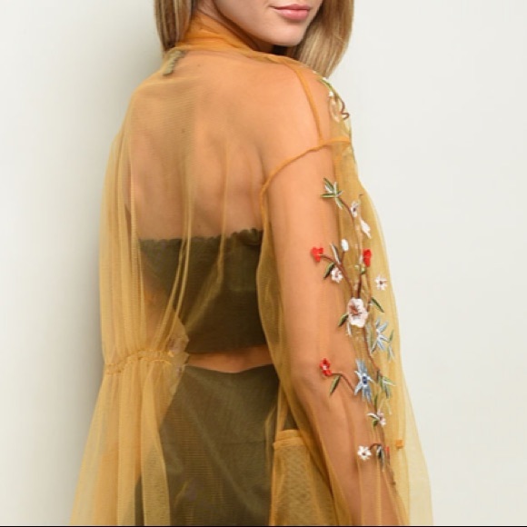 Gold Long sleeve mesh embroidery duster kimono - Picture 5 of 6